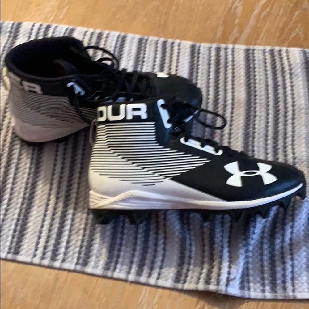 Boys football cleats